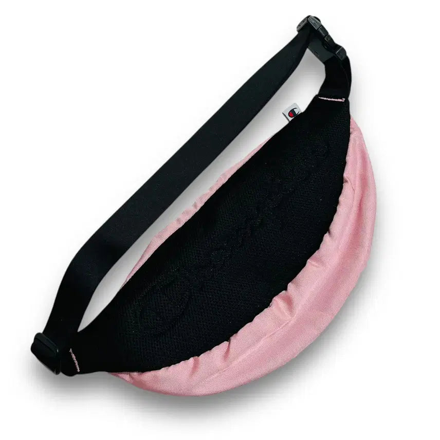 [BUNJANG] Champion Big Logo Old School Pink Sling Bag / 챔피온 빅로고 올드스쿨 핑크 슬링백