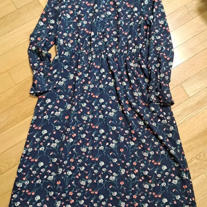 [BUNJANG] Floral Pattern Long Dress - Navy / 플라워 패턴 롱 원피스 네이비