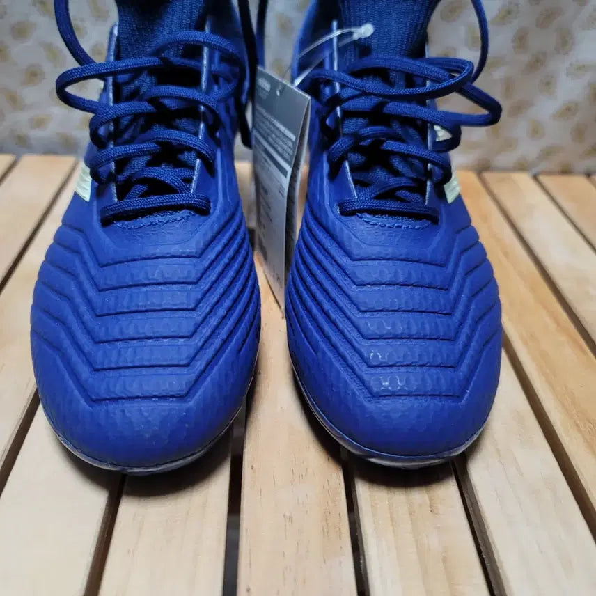 [BUNJANG] Adidas Predator 18.3 Soccer Cleats / 아디다스 축구화 프레데터 18.3  250