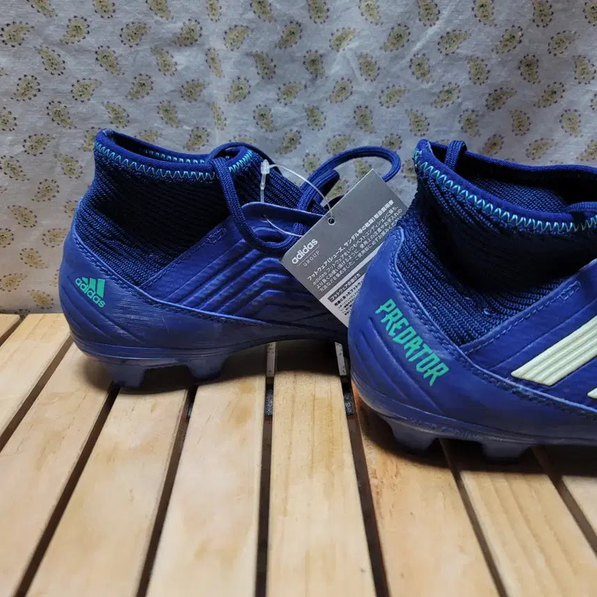 [BUNJANG] Adidas Predator 18.3 Soccer Cleats / 아디다스 축구화 프레데터 18.3  250
