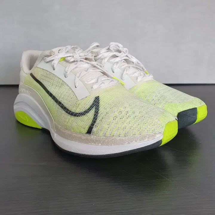 [BUNJANG] Nike Zoom SuperRep Surge (245) Training Shoes / 나이키 줌 슈퍼렙 서지 (245)