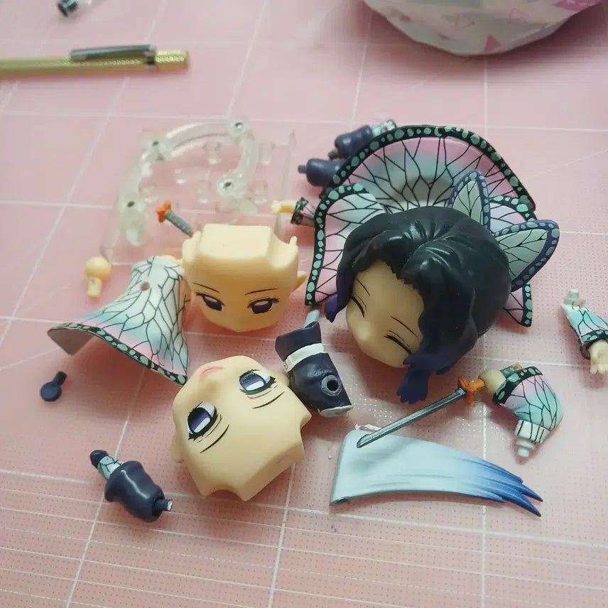[BUNJANG] Demon Slayer Kochou Shinobu Figure / 귀멸의 칼날 코쵸우 시노부 비공굿 피규어