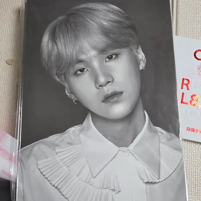 [BUNJANG] BTS Suga Wings Final Premium Photo (Unsealed) / 미개봉 방탄소년단 윙파콘 프포 윤기 슈가 윙즈 파이널 프리미엄 포토