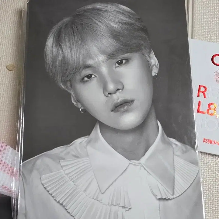 [BUNJANG] BTS Suga Wings Final Premium Photo (Unsealed) / 미개봉 방탄소년단 윙파콘 프포 윤기 슈가 윙즈 파이널 프리미엄 포토