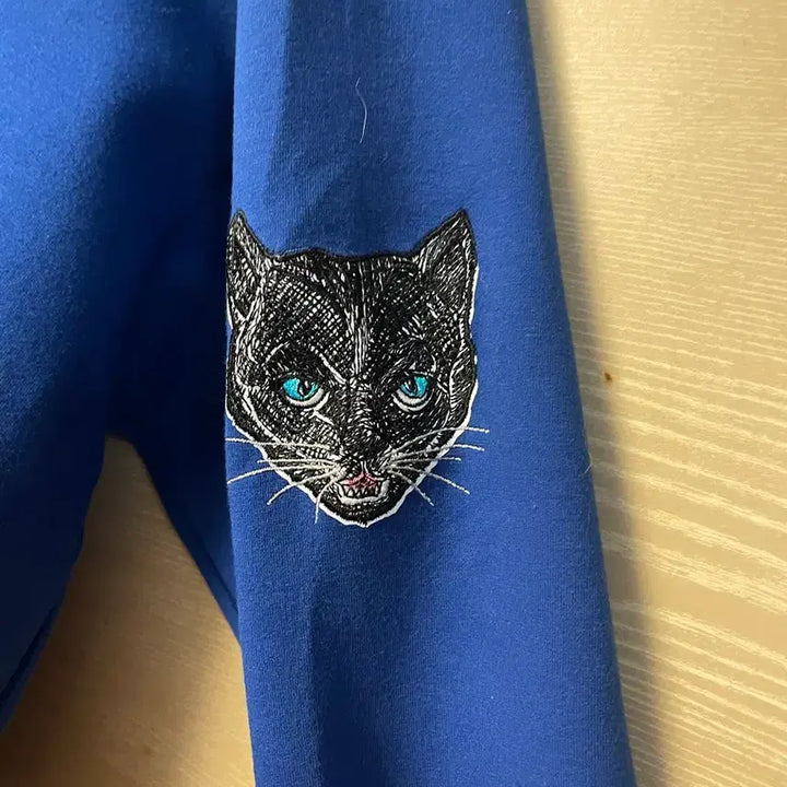 [BUNJANG] Songzio Zzero Blue Embroidered Sweatshirt / 송지오 지제로 블루 맨투맨 46