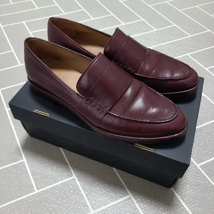 [BUNJANG] COS Leather Penny Loafers Shoes / COS 코스 여성 레더 페니 로퍼 슈즈 255