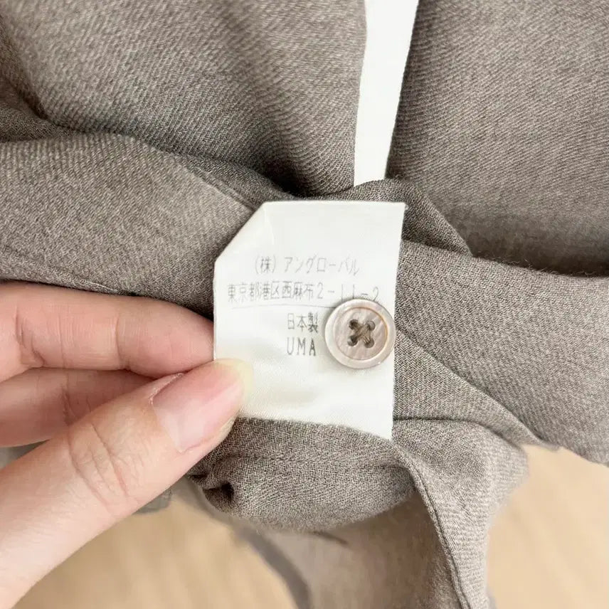 [BUNJANG] Margaret Howell Stone Linen Short Sleeve Button Shirt / 마가렛 호웰 스톤 린넨 숏 슬리브 버튼 셔츠