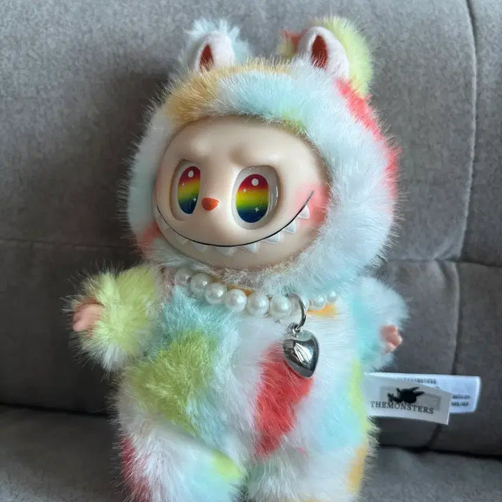 [BUNJANG] Labubu Rainbow Figure / 락더유니버스 비슷한 정품 라부부 키링