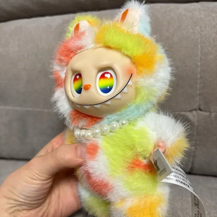 [BUNJANG] Labubu Rainbow Figure / 락더유니버스 비슷한 정품 라부부 키링