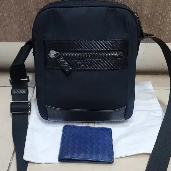 [BUNJANG] TUMI Crossbody Bag / 투미 TUMI 크로스백/ TUMI 백팩 등