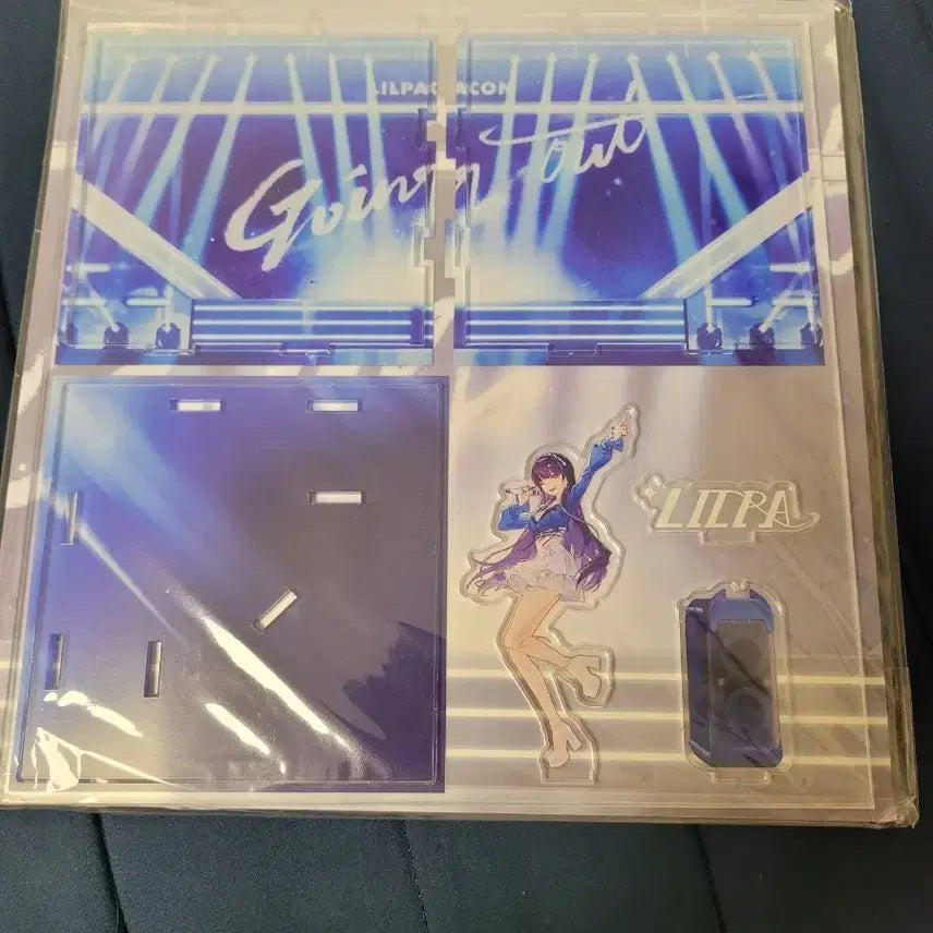 [BUNJANG] Lilpa Concert Diorama / 미개봉) 택포4.5 릴파콘 디오라마 팝니다