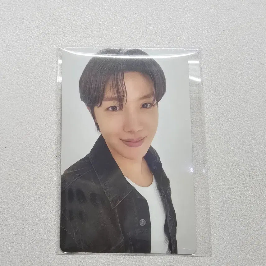 [BUNJANG] BTS J-Hope POB Photocard / 방탄소년단 아리랑 앨범 특전 제이홉 포카1