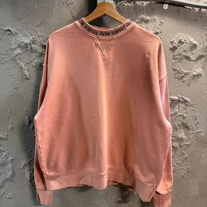 [BUNJANG] Acne Studios Neck Logo Crewneck Sweatshirt Pink / 아크네스튜디오 Acne Studios 넥로고 크루넥 스웻셔츠 핑크