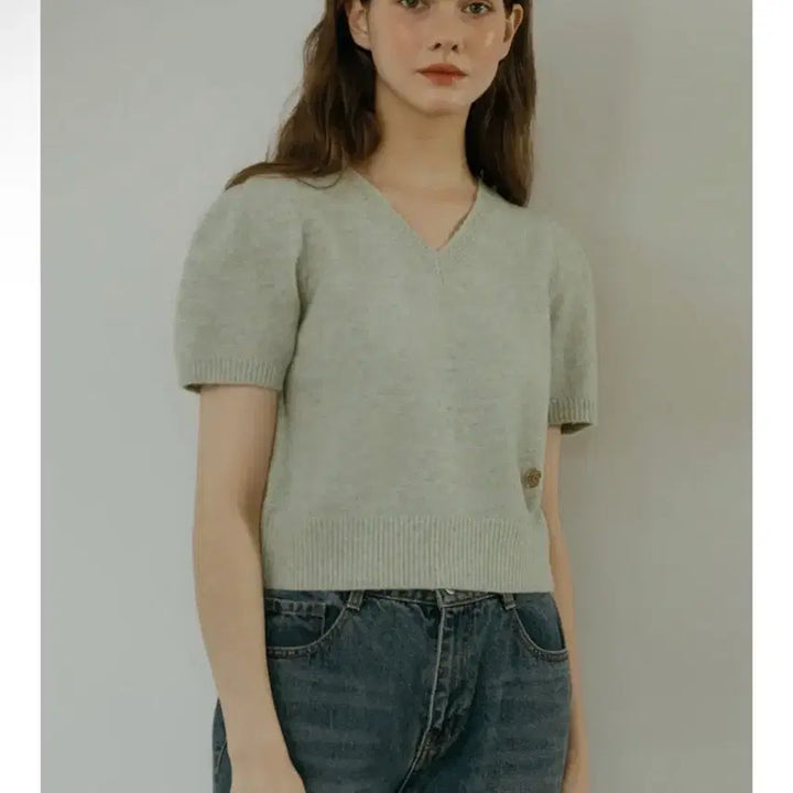 [BUNJANG] Cashmere Blend Half Sleeve V-Neck Knit Top - Green / 니쥬르 울 캐시미어 벨 하프 브이넥 니트탑 그린
