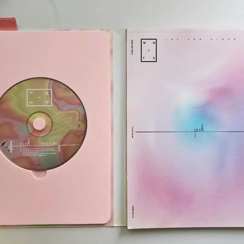 [BUNJANG] Apink Pink Memory Album (White/Pink Version) Photocard Included / 에이핑크 Pink Memory WHITE/pink CD+포카+포스터