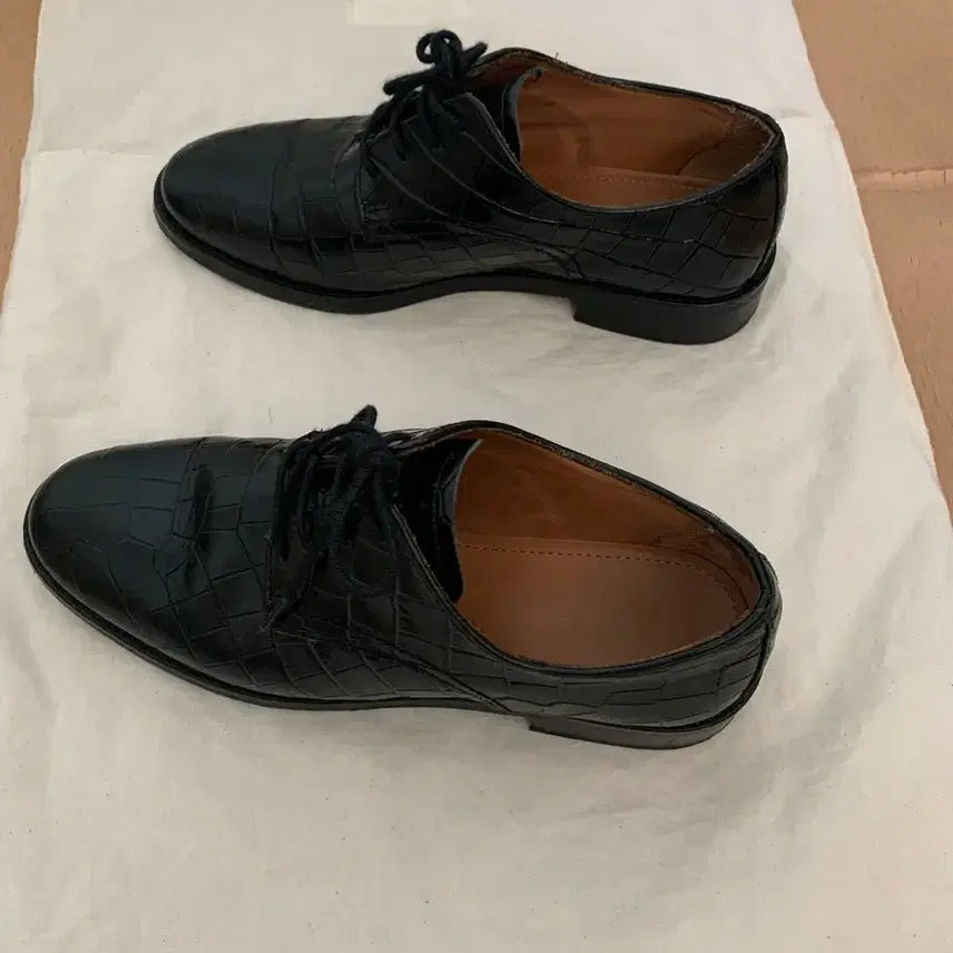 [BUNJANG] And Other Stories Black Loafers / 앤아더스토리즈 블랙 로퍼