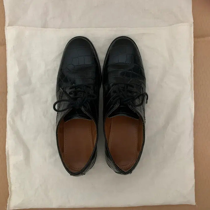 [BUNJANG] And Other Stories Black Loafers / 앤아더스토리즈 블랙 로퍼