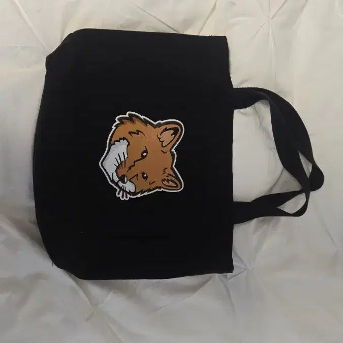 [BUNJANG] Maison Kitsuné Fox Logo Crossbody Bag / 메종키츠네 가방