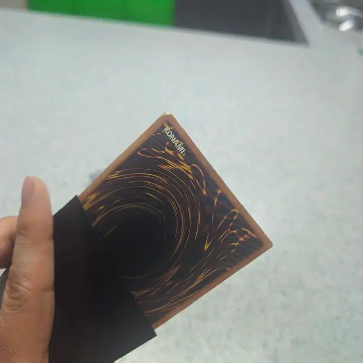 [BUNJANG] Black Rose Dragon Holographic 1st Edition Card / 블랙로즈드래곤 홀로 1st