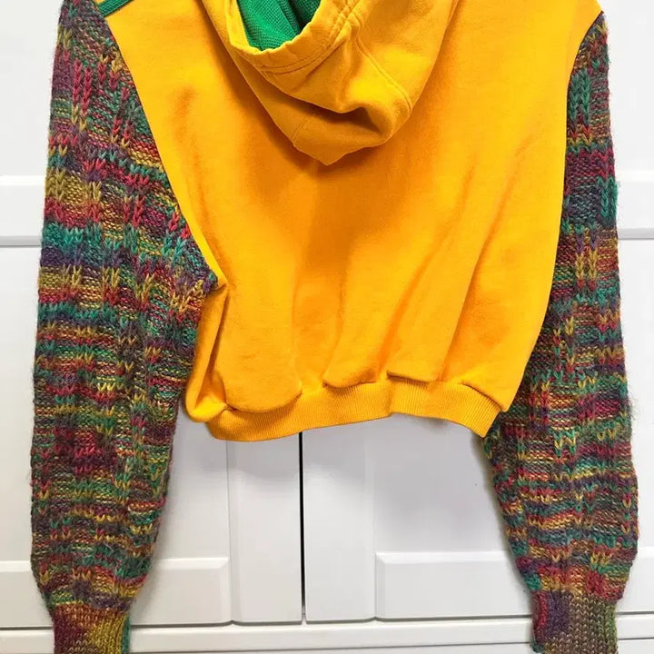 [BUNJANG] Adidas Custom Knit Hooded Crop Top / 아디디스 니트 커스텀 후드 크롭티
