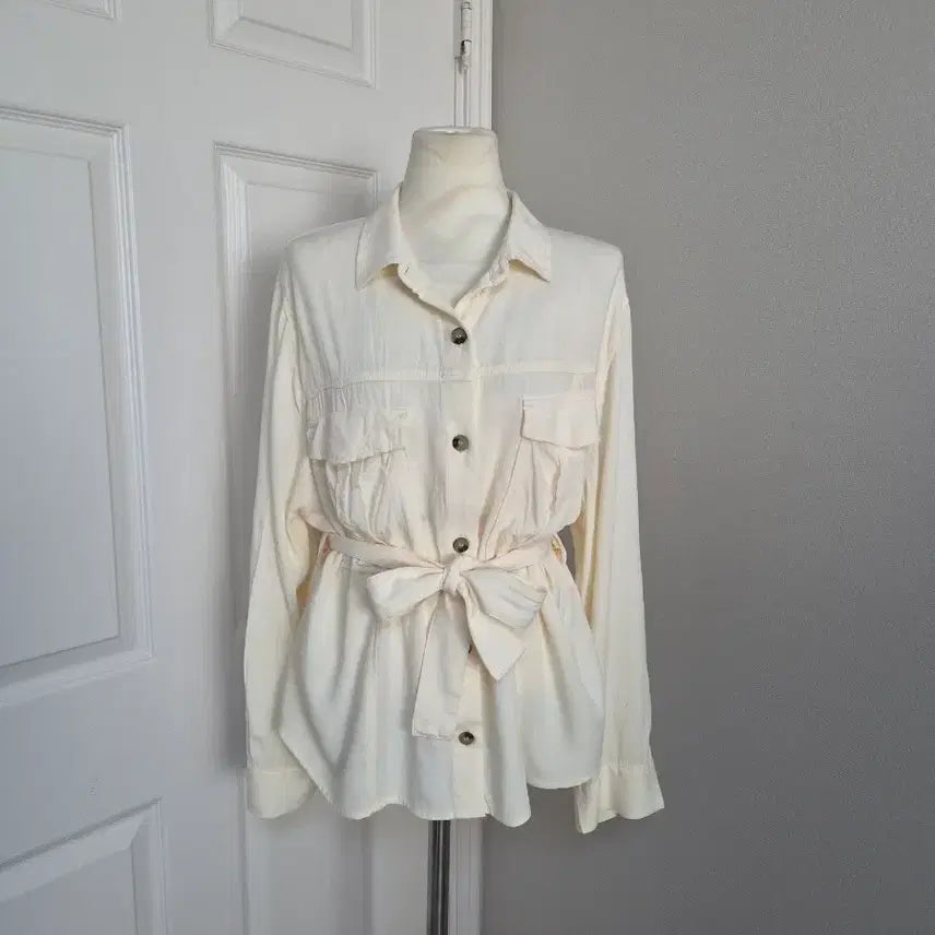 [SOLD OUT] (상태좋음)H&amp;M 블라우스겸 자켓 55~77