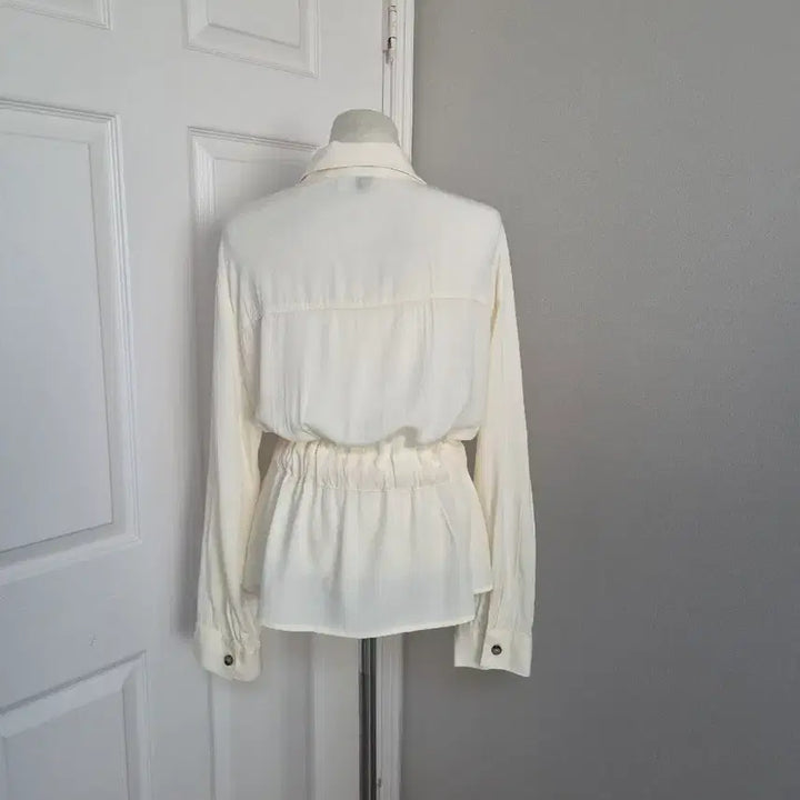 [SOLD OUT] (상태좋음)H&amp;M 블라우스겸 자켓 55~77