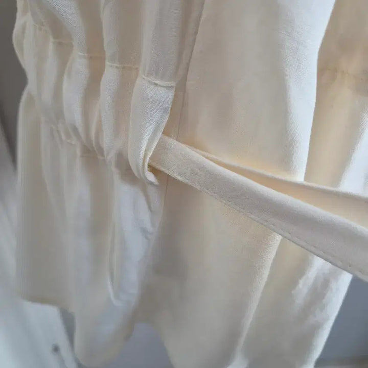 [SOLD OUT] (상태좋음)H&amp;M 블라우스겸 자켓 55~77