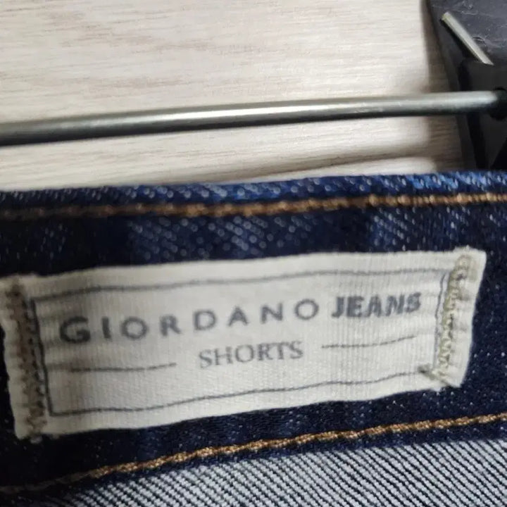 [BUNJANG] Giordano 5-Length Denim Shorts / 5부 청바지