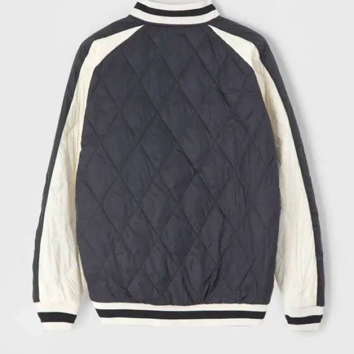 [BUNJANG] Taion Reversible Souvenir Jacket / 타이온 리버시블 스카쟌