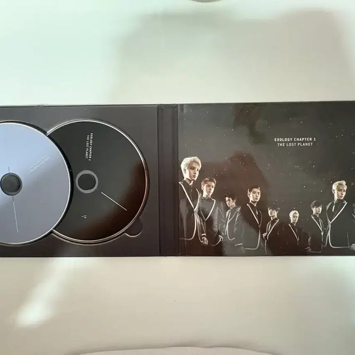 [BUNJANG] EXO "Golden Era" Concert DVD 4-Set Bundle / [이번주까지만/일괄] 엑소 전성기 DVD 4종 + 유물급 덤 폭탄 정리