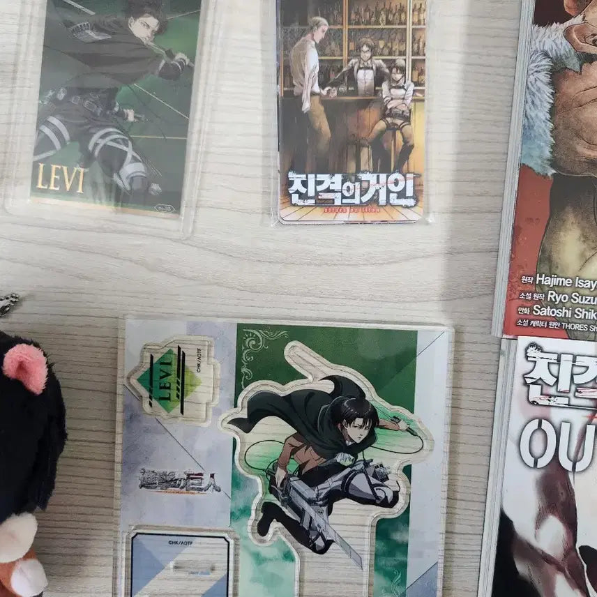 [BUNJANG] Attack on Titan Levi Ackerman Bundle Set / 진격의 거인 굿즈 일괄