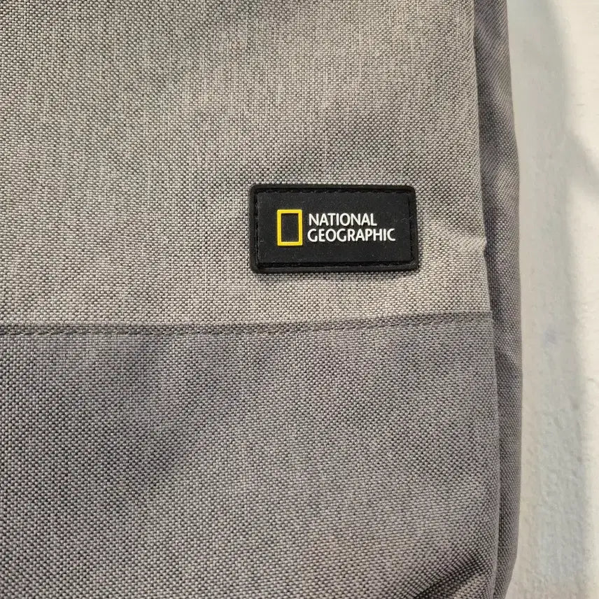 [BUNJANG] National Geographic Backpack Gray / 내셔널지오그래픽 백팩 회색