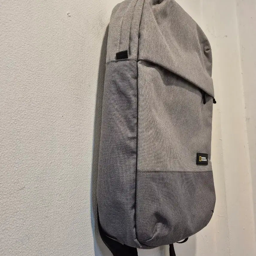 [BUNJANG] National Geographic Backpack Gray / 내셔널지오그래픽 백팩 회색