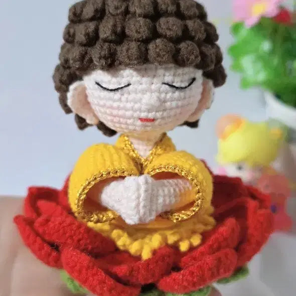 [BUNJANG] Handmade Crochet Lotus Flower Buddha Doll Keyring / 손뜨개 연꽃 불상 부처님 뜨개 인형 키링 가방고리 핸드메이드