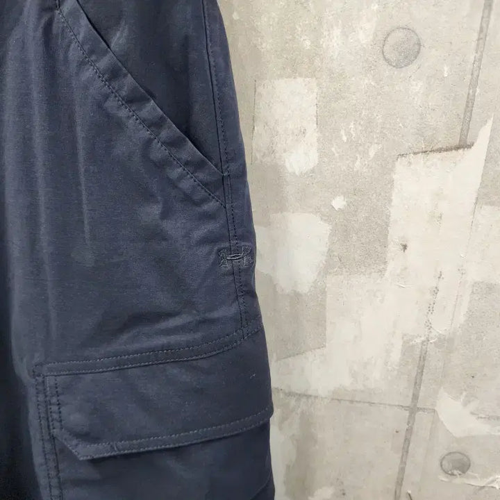 [SOLD OUT] (36)언더아머 정품 남성 피시헌터 카고 반바지/36size/상태우수
