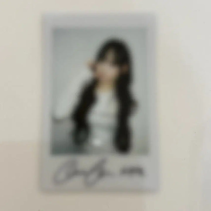 [BUNJANG] tripleS Yoon Seoyeon Fan Sign Polaroid Photocard / 트리플에스 서연 윤서연 0327 팬싸인회 사인폴라로이드 싸폴