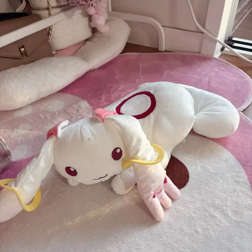 [SOLD OUT] 마마마 마도카 마기카 큐베 인형 누이구루미 누운자세