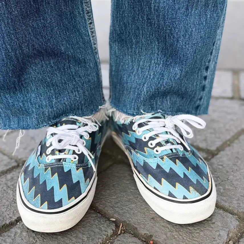 [BUNJANG] Vans Kenzo Lightning Bolt Authentic Aqua Blue Sneakers US10 / 반스 x 겐조 어센틱 라이트닝 볼트 - 아쿠아 블루 US10