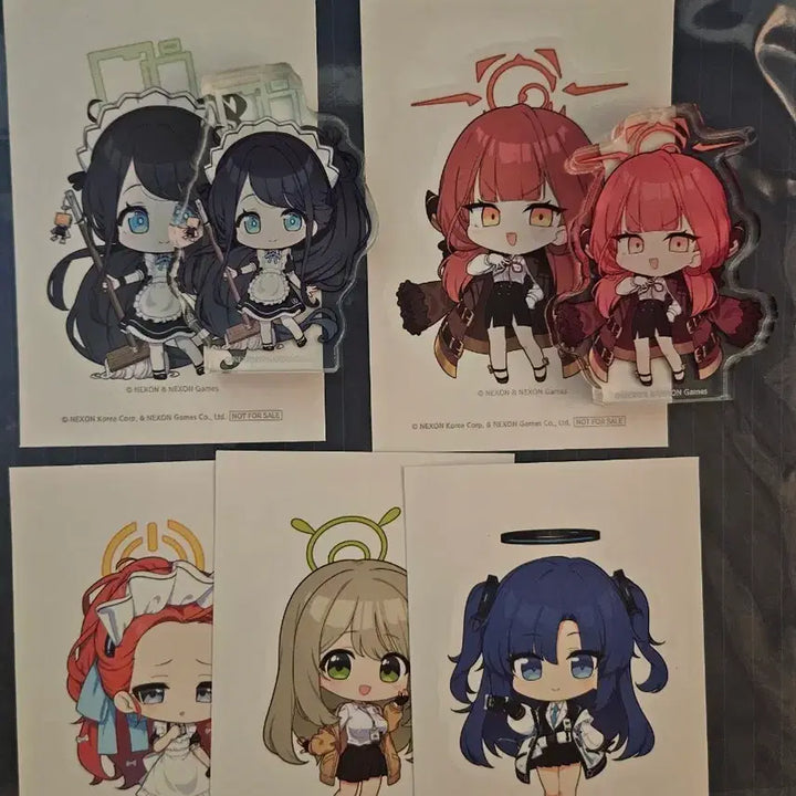 [BUNJANG] Blue Archive Koro-tto Acrylic Standee &amp; Sticker Set / 블루아카이브 공식 코롯토,미니픽 아크릴스탠드 및 스티커