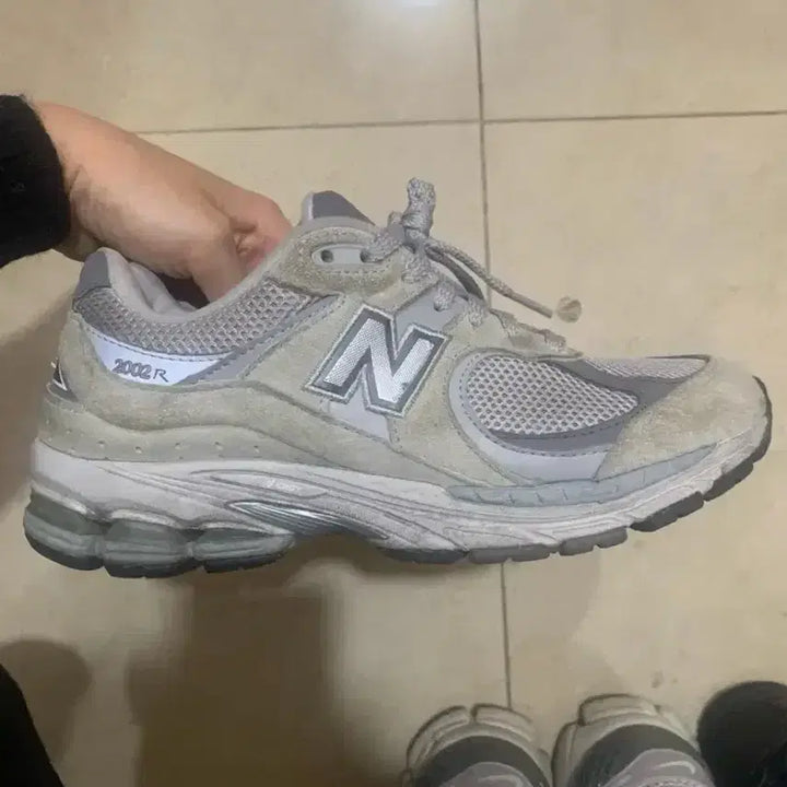 [BUNJANG] New Balance 2002R Grey Sneakers (235) / 뉴발란스 2002R 그레이 운동화 235
