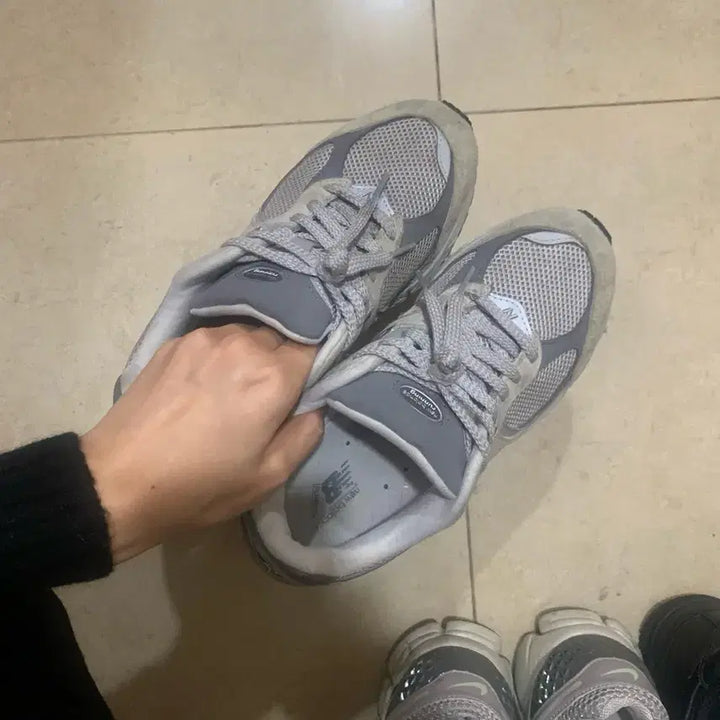 [BUNJANG] New Balance 2002R Grey Sneakers (235) / 뉴발란스 2002R 그레이 운동화 235