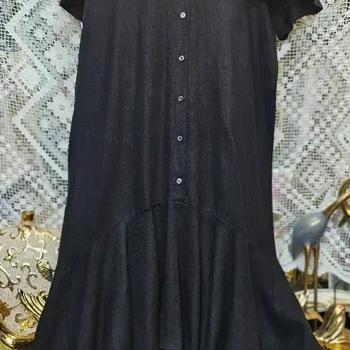 [BUNJANG] Black Asymmetric Long Shirtdress with Frill Design / 블랙 언발도톰마롱 원피스 셔츠형 프릴 디자인