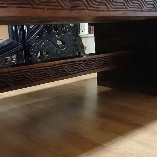 [BUNJANG] African Carved Decorative Table / (강원 양양) 아프리카 조각 장식 테이블
