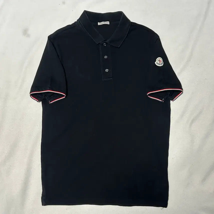 [BUNJANG] Moncler Black Polo T-shirt / M 몽클레어 블랙 카라 반팔 티셔츠