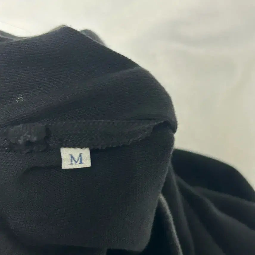 [BUNJANG] Moncler Black Polo T-shirt / M 몽클레어 블랙 카라 반팔 티셔츠
