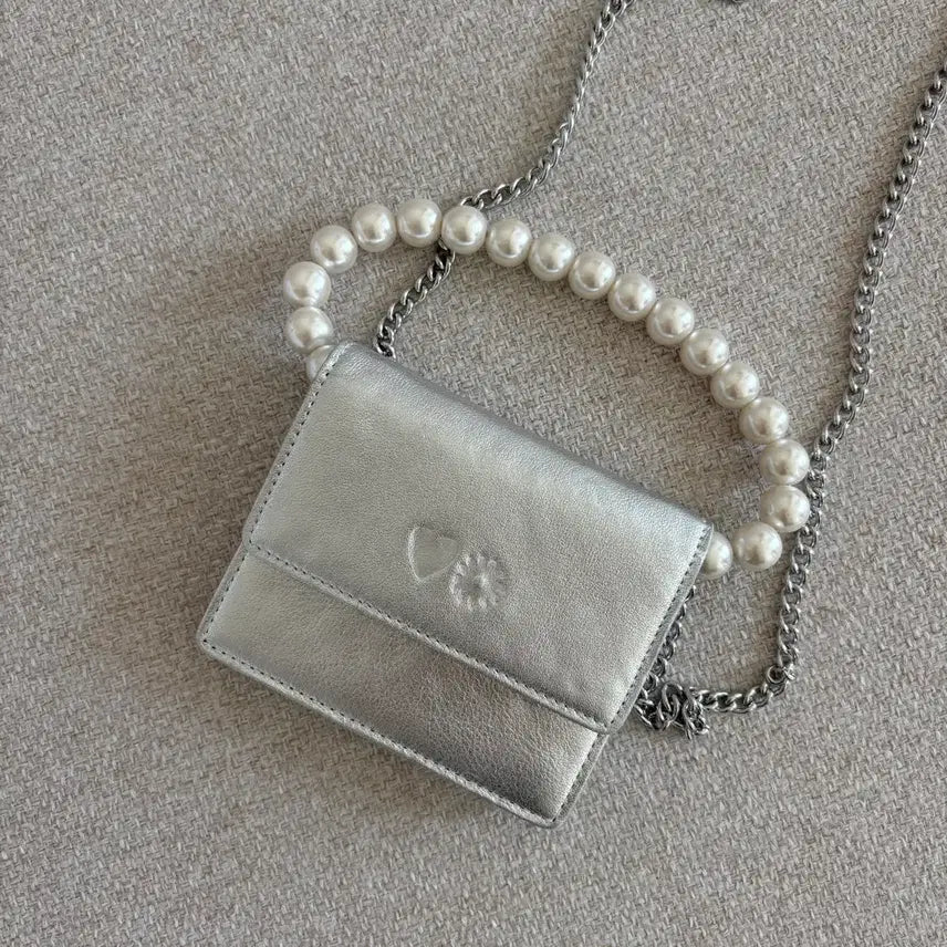 [BUNJANG] Saenggin Studio Flower Heart Accordion Chain Silver Mini Bag / 생긴스튜디오 플라워 하트 아코디언 체인 실버 지갑 미니백