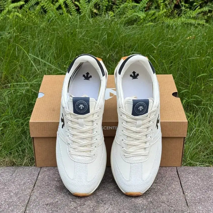 [BUNJANG] Descente New Sneakers EUR 37 / 데상트 신상 운동화EUR:37