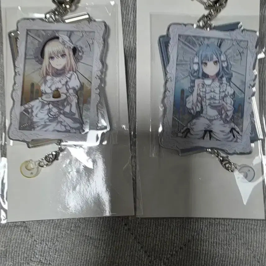 [BUNJANG] BanG Dream! x Ave Mujica Collaboration Cafe Acrylic Keychain Bundle - Misumi Uika &amp; Togawa Sakiko / 뱅드림 아베무지카 콜라보카페 키링 일괄 우이카 사키코