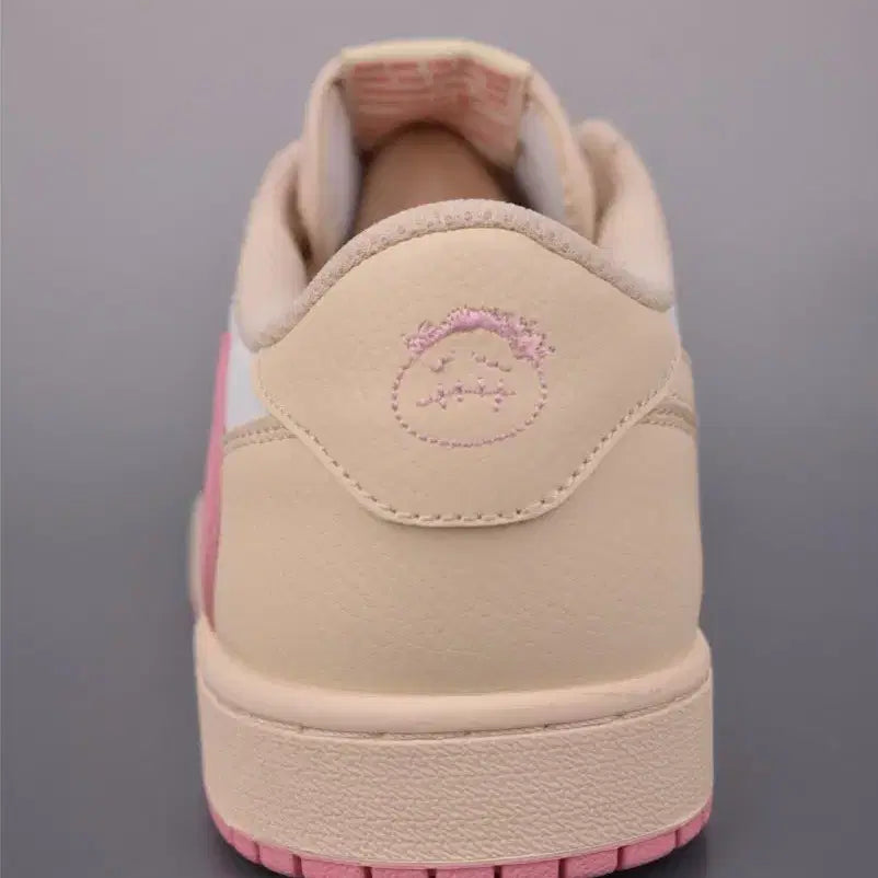 [BUNJANG] Nike Travis Scott Low OG Pink Sneakers / 나이키 트래비스 스캇 로우 OG 핑크 사이즈:230
