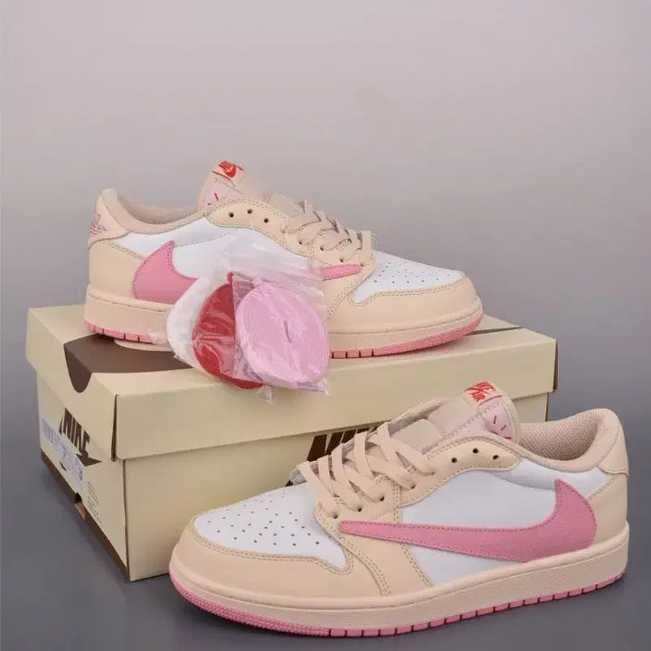 [BUNJANG] Nike Travis Scott Low OG Pink Sneakers / 나이키 트래비스 스캇 로우 OG 핑크 사이즈:230